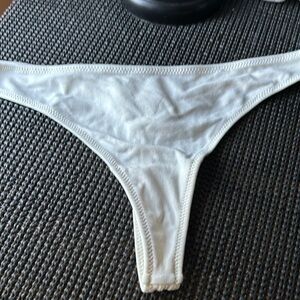Women’s thong panty, creamy white, size M 6